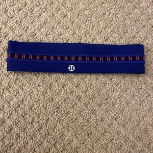 Lululemon headband.
